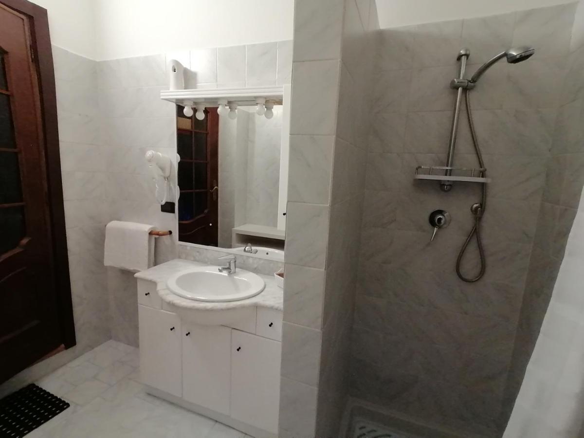 Amo' Le Langhe Bed & Breakfast Narzole Eksteriør bilde
