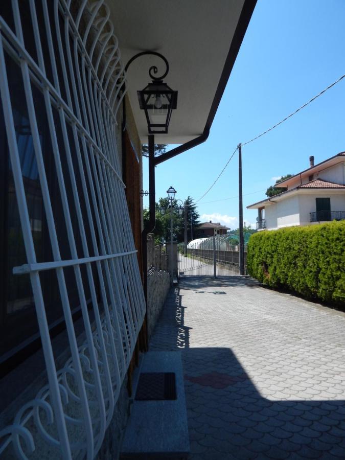 Amo' Le Langhe Bed & Breakfast Narzole Eksteriør bilde