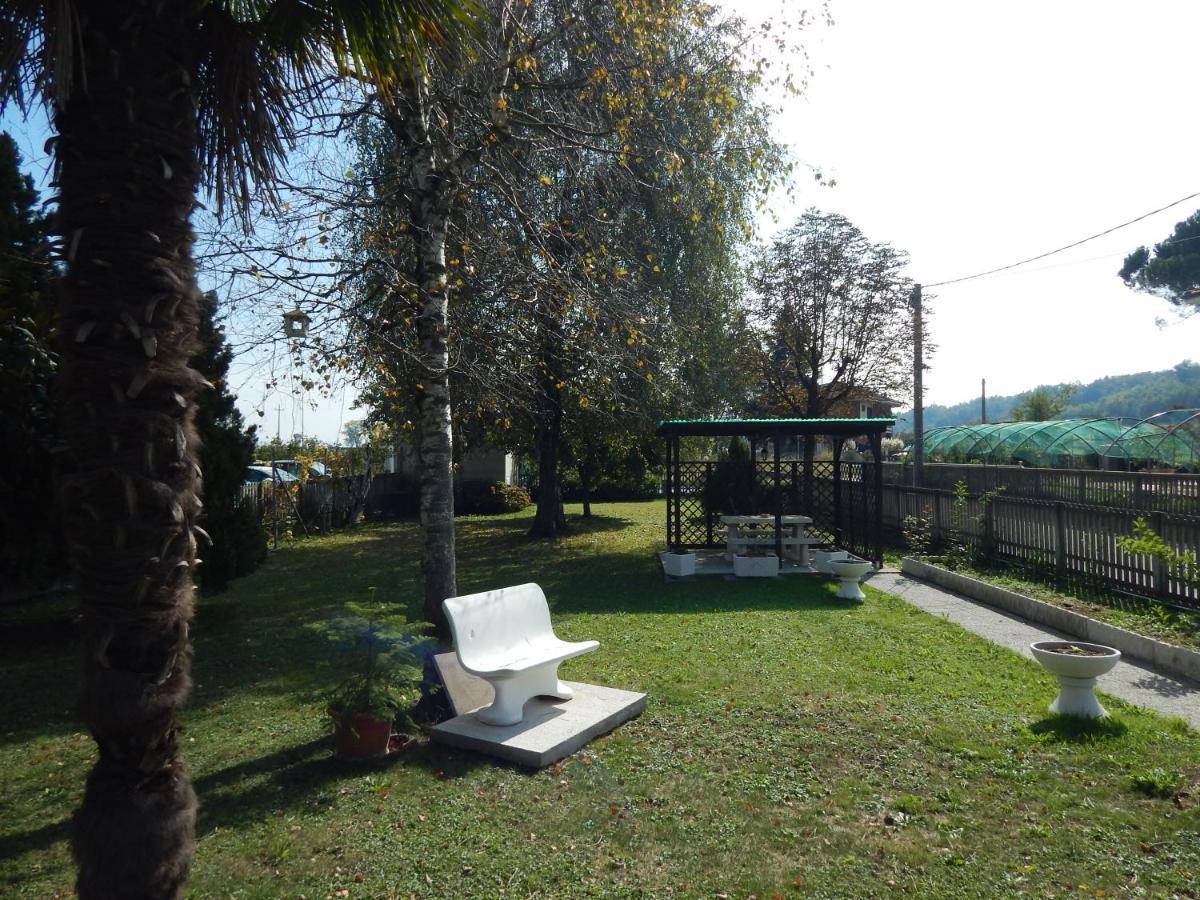 Amo' Le Langhe Bed & Breakfast Narzole Eksteriør bilde