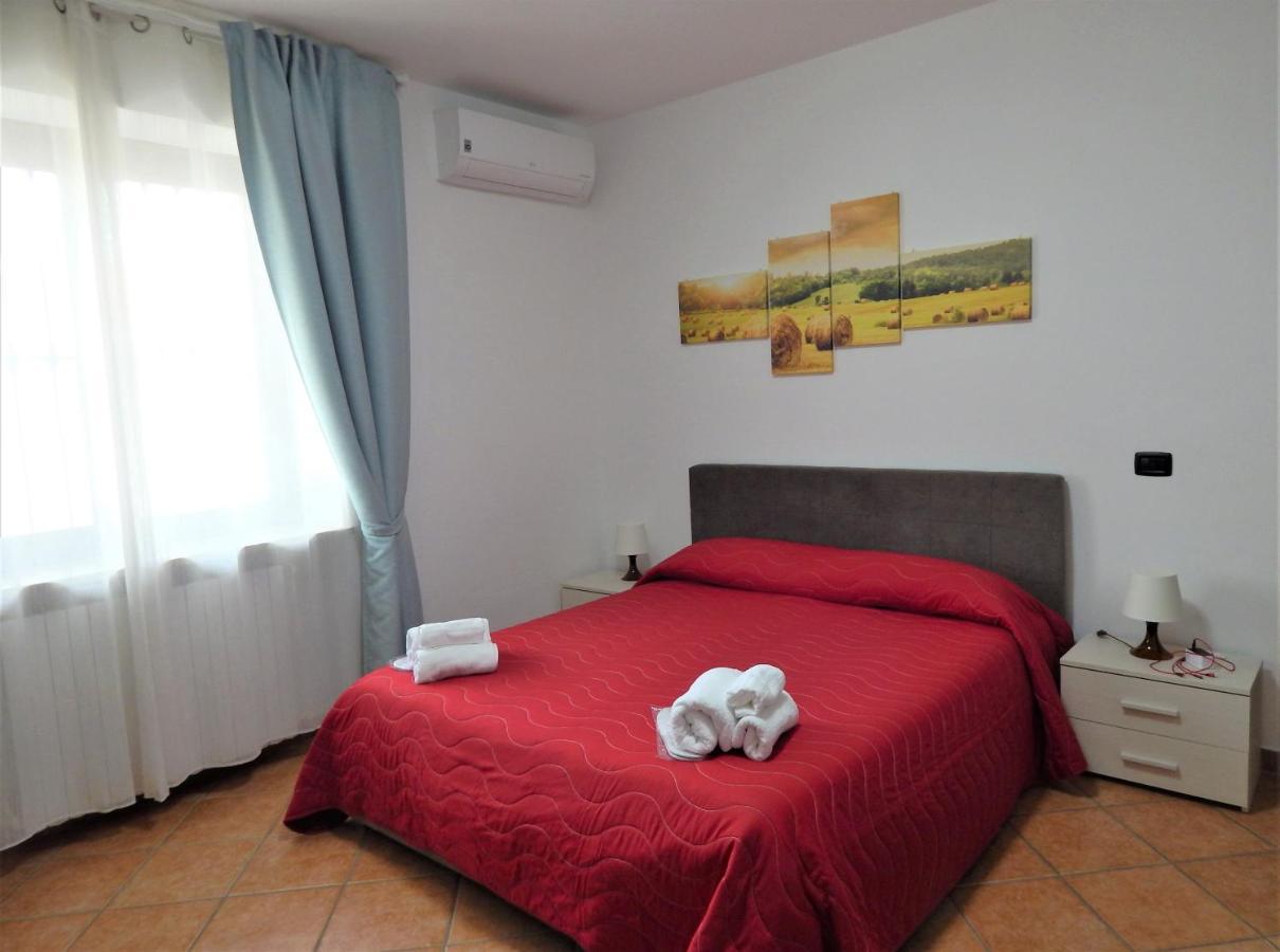 Amo' Le Langhe Bed & Breakfast Narzole Eksteriør bilde