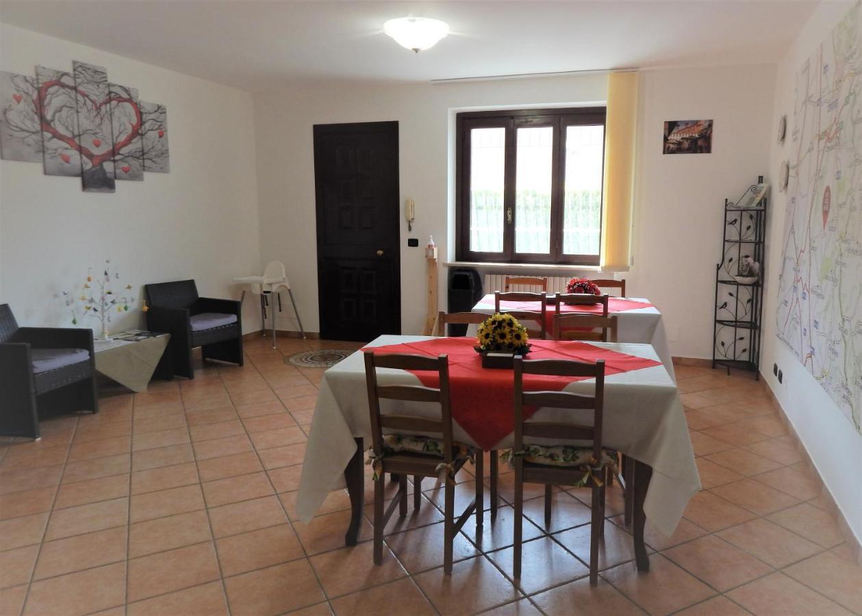 Amo' Le Langhe Bed & Breakfast Narzole Eksteriør bilde